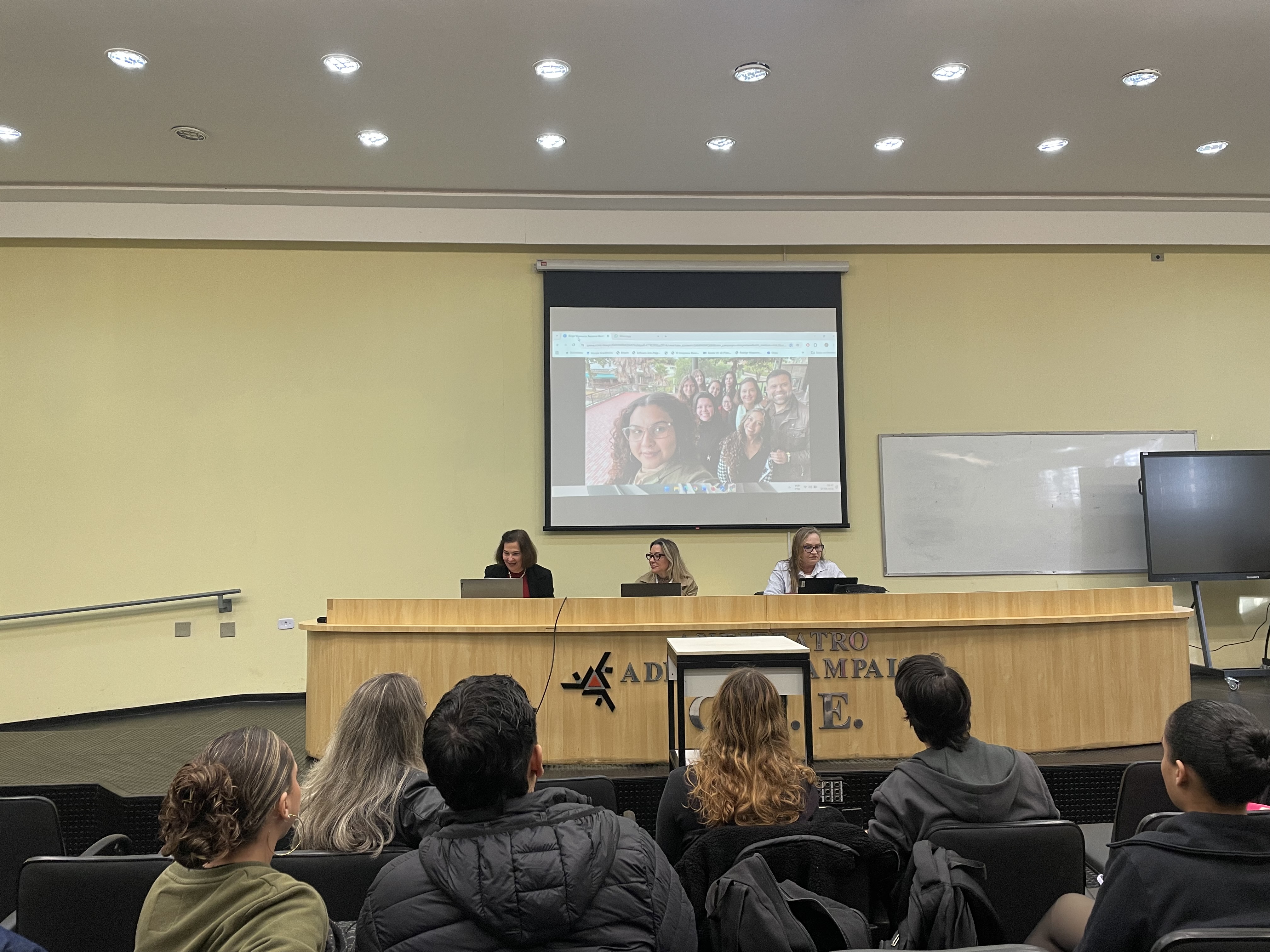 Foto 3 - Encontro de Integração e Avaliação do PIBID/UEM - 2026 - Subprojetos de Alfabetização Educação Especial, Pedagogia Refugiados e Letras-Inglês