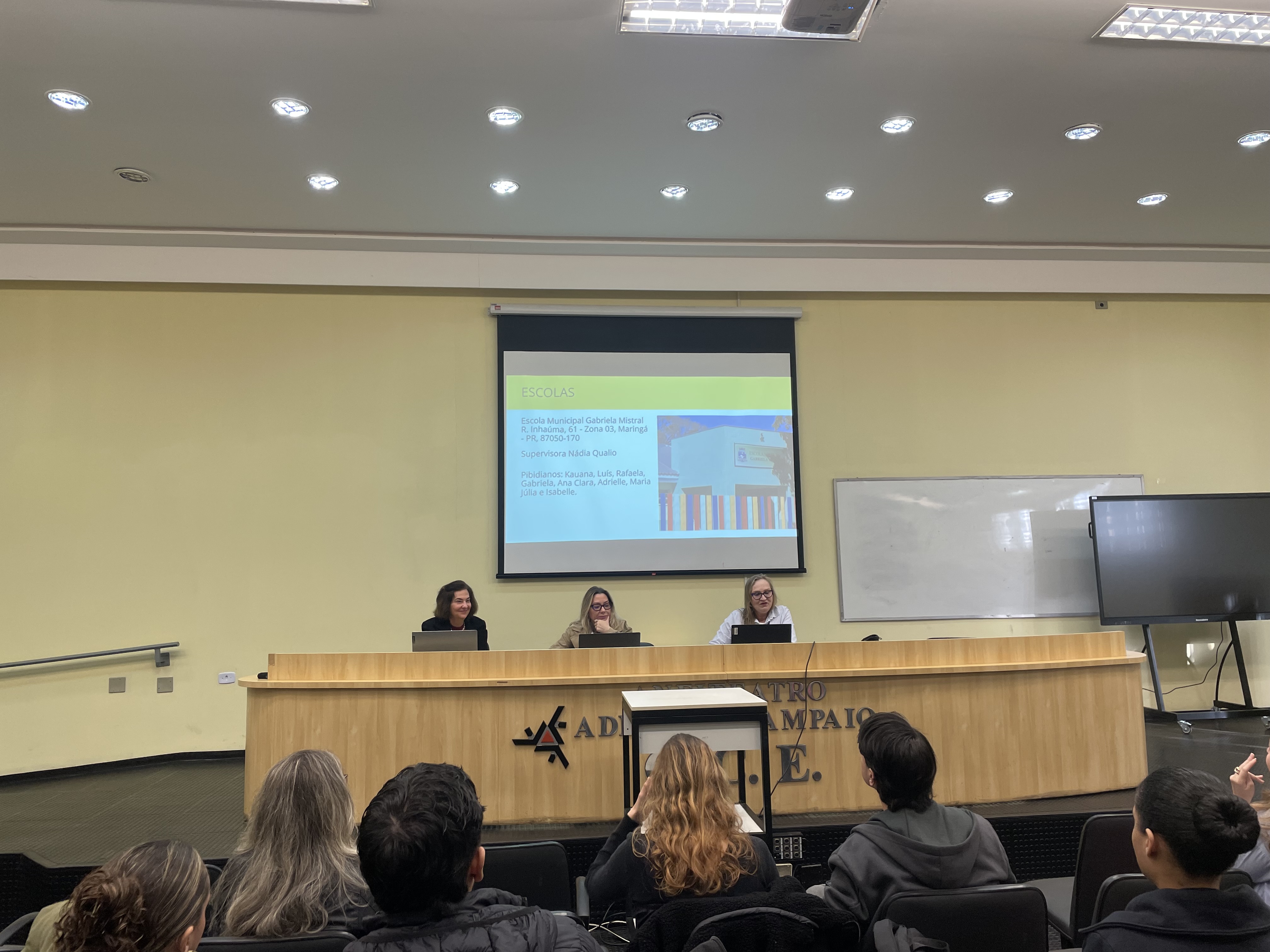 Foto 19 - Encontro de Integração e Avaliação do PIBID/UEM - 2026 - Subprojetos de Alfabetização Educação Especial, Pedagogia Refugiados e Letras-Inglês