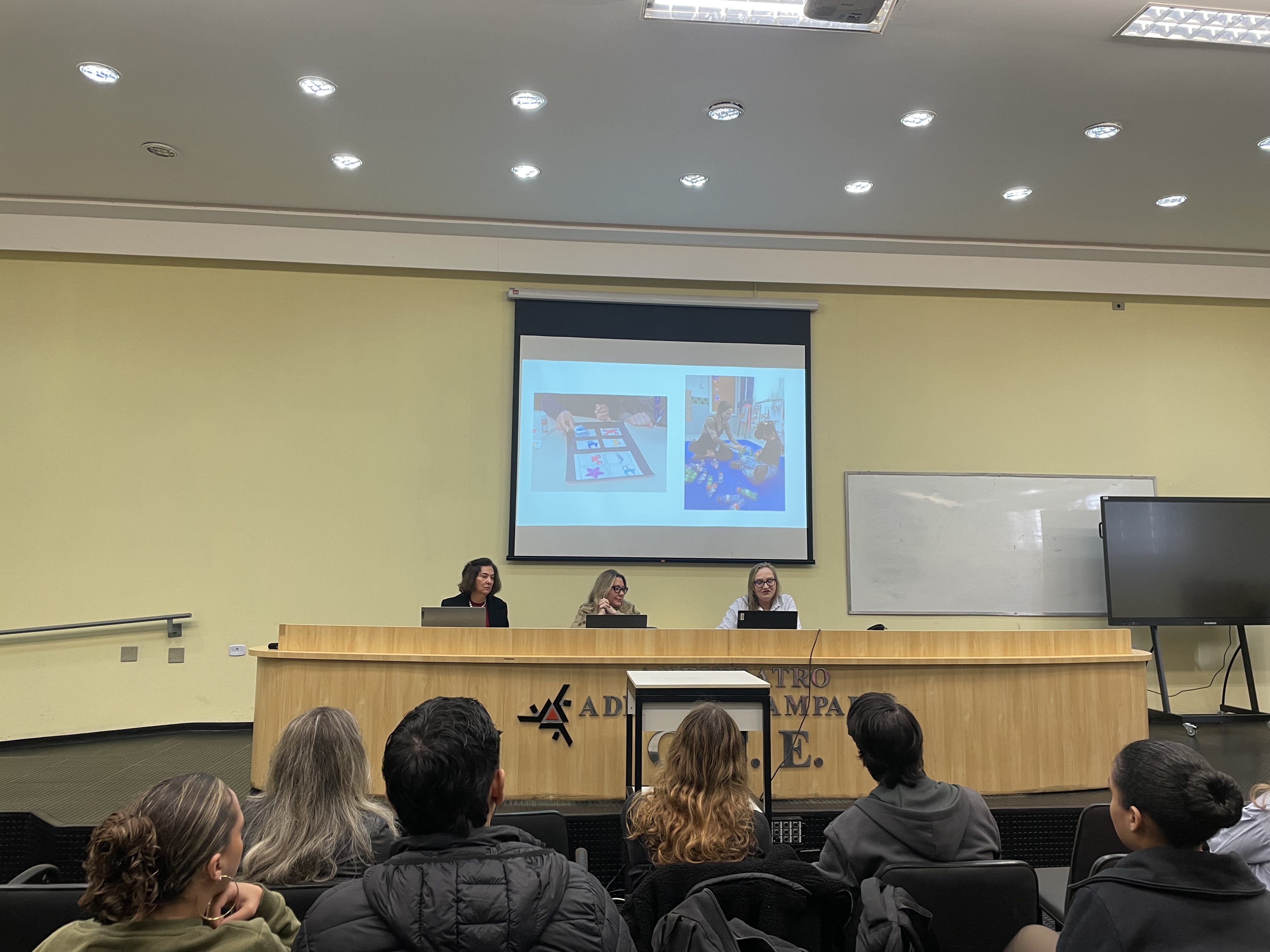 Foto 26 - Encontro de Integração e Avaliação do PIBID/UEM - 2026 - Subprojetos de Alfabetização Educação Especial, Pedagogia Refugiados e Letras-Inglês