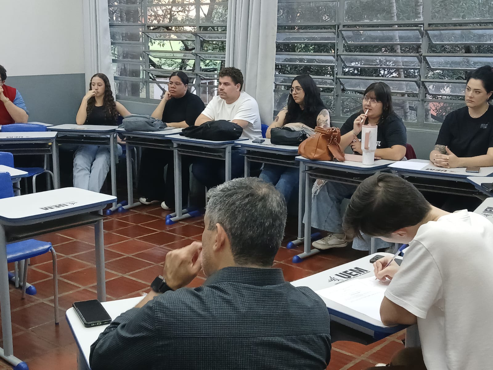 Foto 4 - Encontro de Integração e Avaliação do PIBID/UEM - 2026 - Subprojetos de Biologia, Filosofia, Geografia e Matemática
