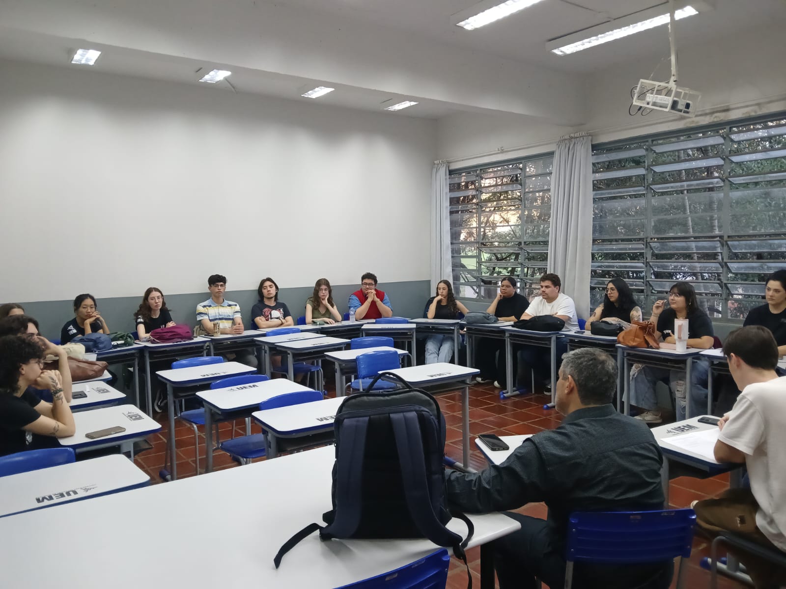 Foto 6 - Encontro de Integração e Avaliação do PIBID/UEM - 2026 - Subprojetos de Biologia, Filosofia, Geografia e Matemática
