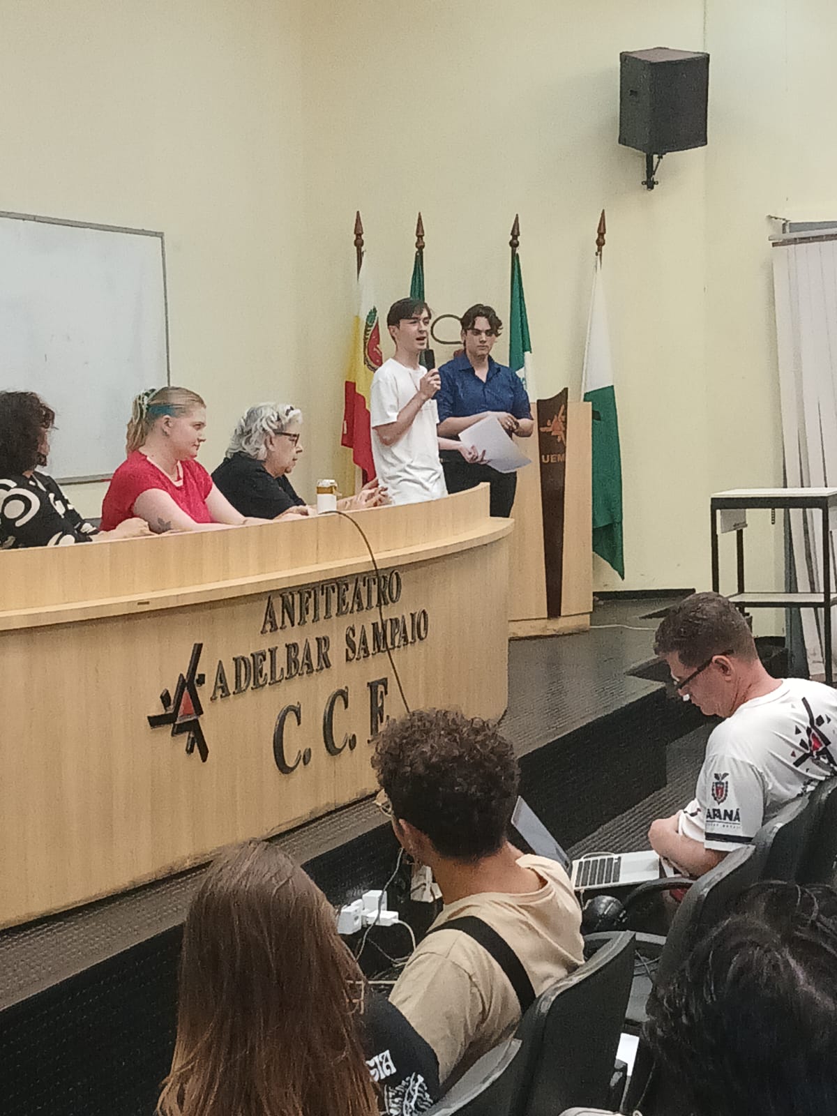 Foto 18 - Encontro de Integração e Avaliação do PIBID/UEM - 2026 - Subprojetos de Biologia, Filosofia, Geografia e Matemática